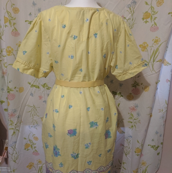 90s Floral House Dress - Picture 5 of 8